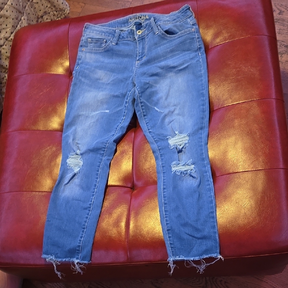Blue Distressed Ankle Cropped Jeans